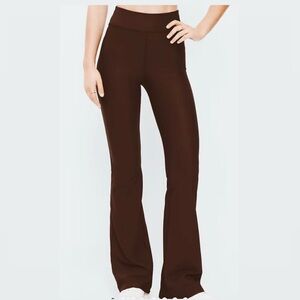 Ribbed Yoga Pants / Flare Leggings